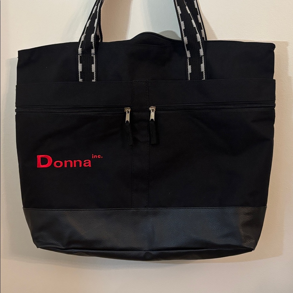 Donna Inc Pebbled Leather Bottom Tote Bag